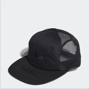 Men’s Adidas Originals Blue Version Archive SnapBack Cap